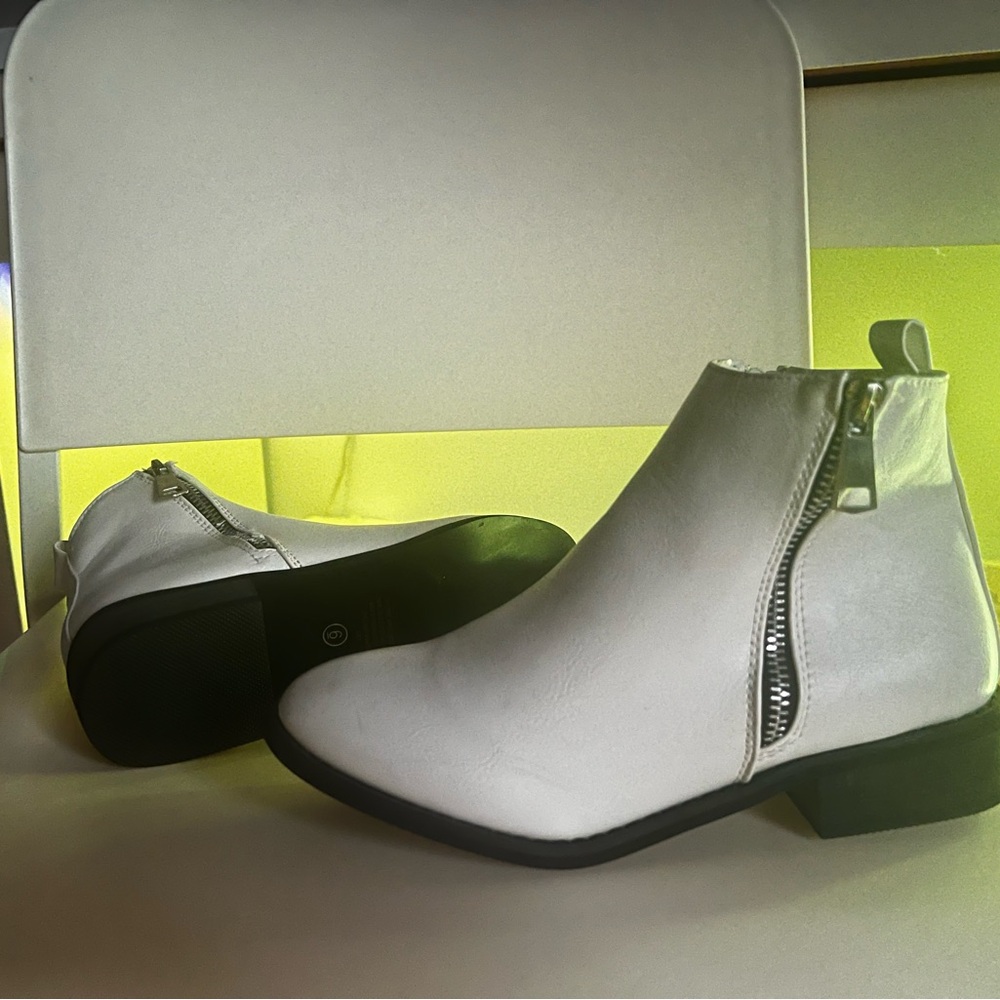 GOGO Boots